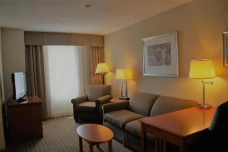 Holiday Inn & Suites Kanata, an IHG - 98