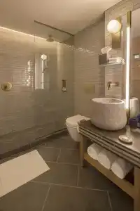 Made - 100