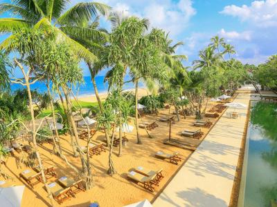 Pandanus Beach Resort & Spa - 17