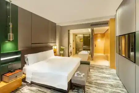 Hilton Shanghai Hongqiao - 63