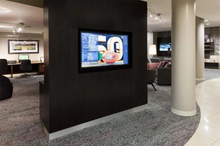 Courtyard by Marriott Miami at Dolphin Mall - 15