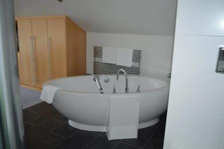 Alpenlove - Adult Spa - 125