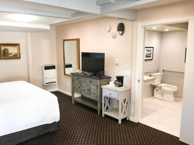 Briarwood Inn - 55