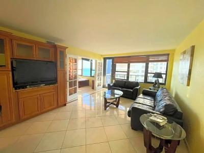 The Alexander All Suites - 616