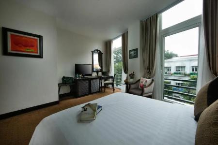 Zephyr Suites Boutique - 35