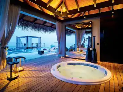 Velaa Private Island - 25