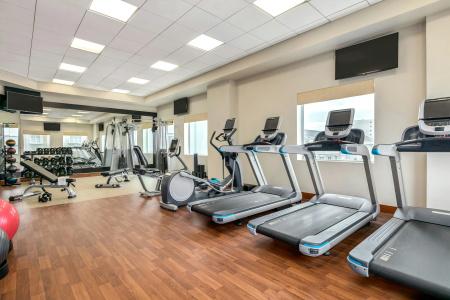 Hilton Suites Oceanfront - 46