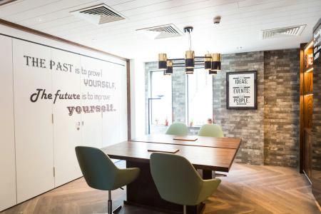 Premier Inn King's Cross - 45