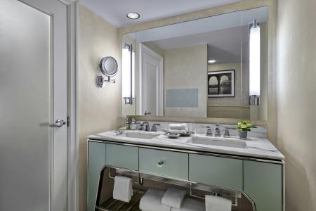 Loews Regency New York - 42