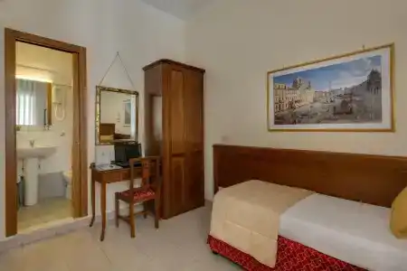Silla - 23