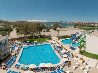 Bodrum Beach Resort - 13