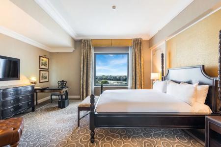 Stamford Plaza - 123