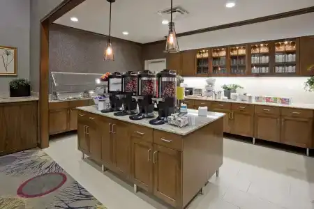 Homewood Suites by Hilton Mayo Clinic-St. Marys Campus - 19