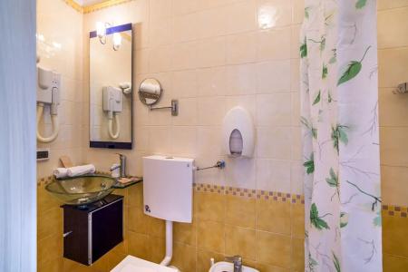 Carlton Riviera - 24