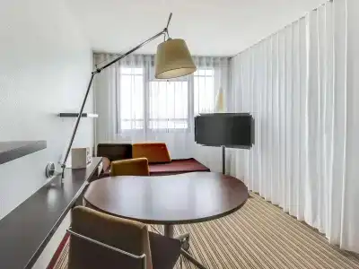 Novotel Suites Paris Montreuil Vincennes - 20