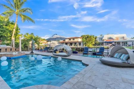 Breakaway Inn - 66