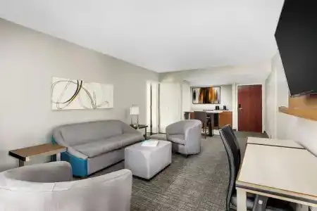 Courtyard by Marriott Fort Lauderdale North/Cypress Creek - 61