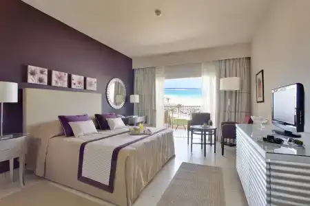 Jaz Crystal, Almaza Bay - 32