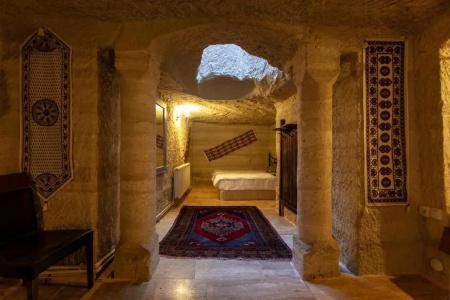 Seven Rock Cave - 16