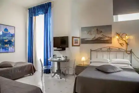 Roma Central Guest House - 50