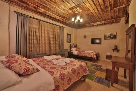 Caravanserai Inn - 48