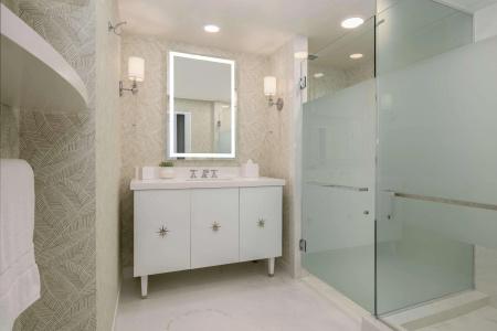 The Beverly Hilton - 45
