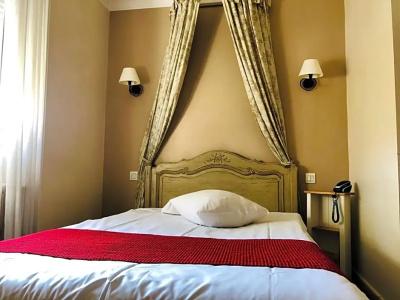Best Western hôTel De La Bourse - 38