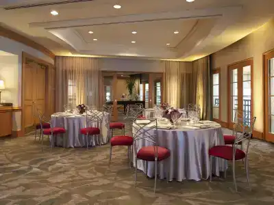 Fairmont Waterfront - 23