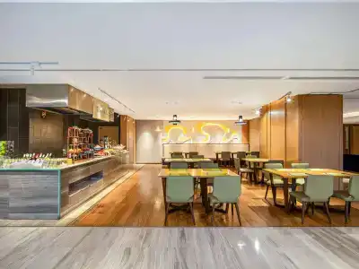Hilton Garden Inn Chengdu Huayang - 19