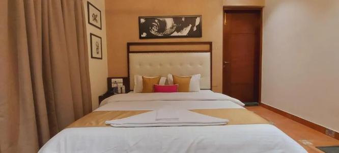 The Palm Aryan - a Boutique - 6