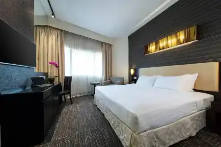 Royal @ Queens (SG Clean, Staycation Approved) - 27
