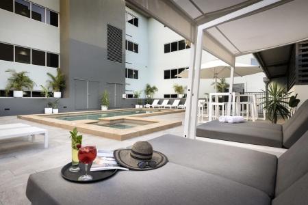Grand and Apartments - 13