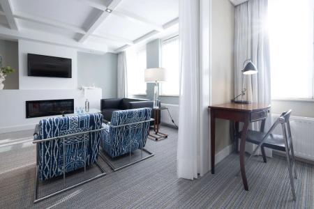Golden Tulip Central - 130
