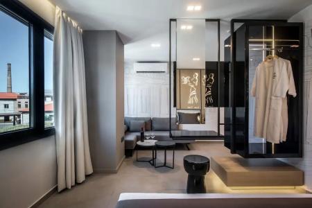 Lavris City Suites - 103