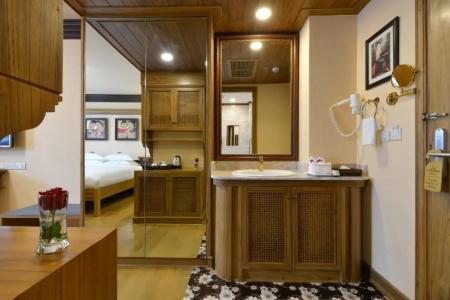 Peak Nimman Prestige - 86