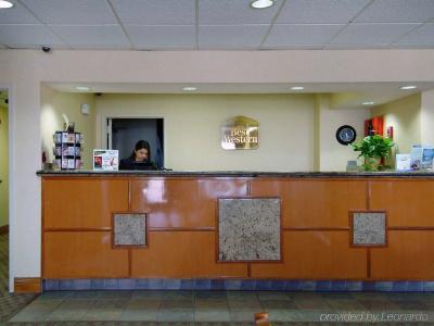 Executive Inn - 0