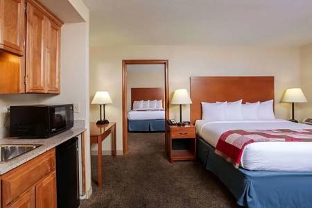 Quality Inn Oakwood - 67