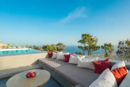 Santorini Heights - 12