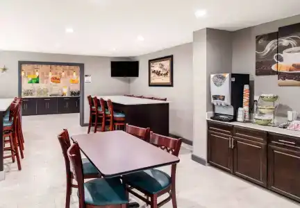 Quality Inn & Suites - 24