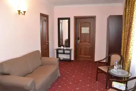 Славянская - 3