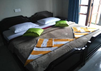 Lake View Holiday Resort - 1