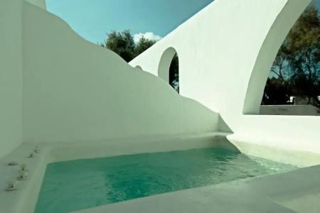 Santorini Breeze - 18