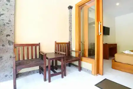 Gora Beach Inn - 47