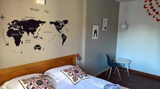 Oasis Backpackers' - 91