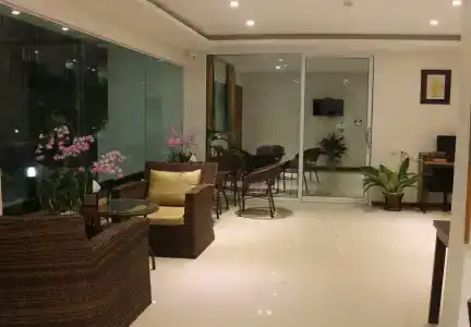 Crystal Lamai - 1