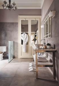 Bohemian Suites Athens - 87