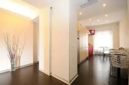 Imperial Suite Guest House - 9