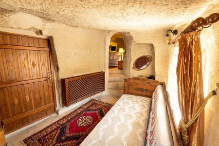 Gamirasu Cave - 68
