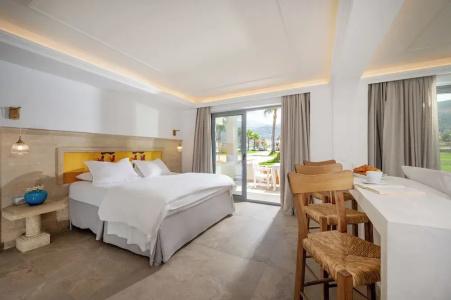 Parthenis Beach, Suites by the Sea - 41