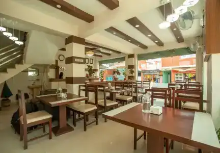 Oyo 219 Royal Kusum - 11